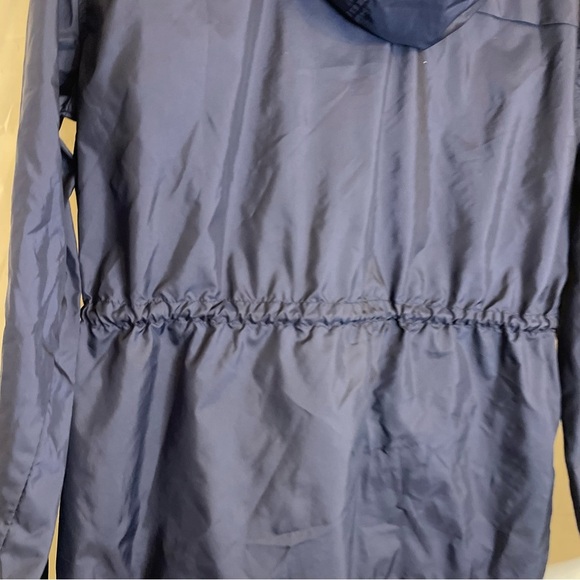 OLD NAVY Women’s Navy White Full Zip Rain Coat Wind Breaker Size Medium - Picture 9 of 12